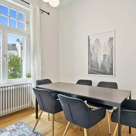 Charming Room With Balcony In Villa Central Luxembourg Luxembourg