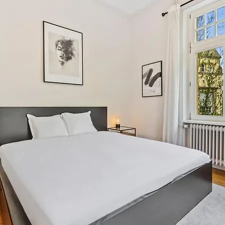 Villa Charming Room With Balcony In Villa Central Luxembourg Luxembourg