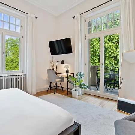 Willa Charming Room With Balcony In Villa Central Luxembourg *